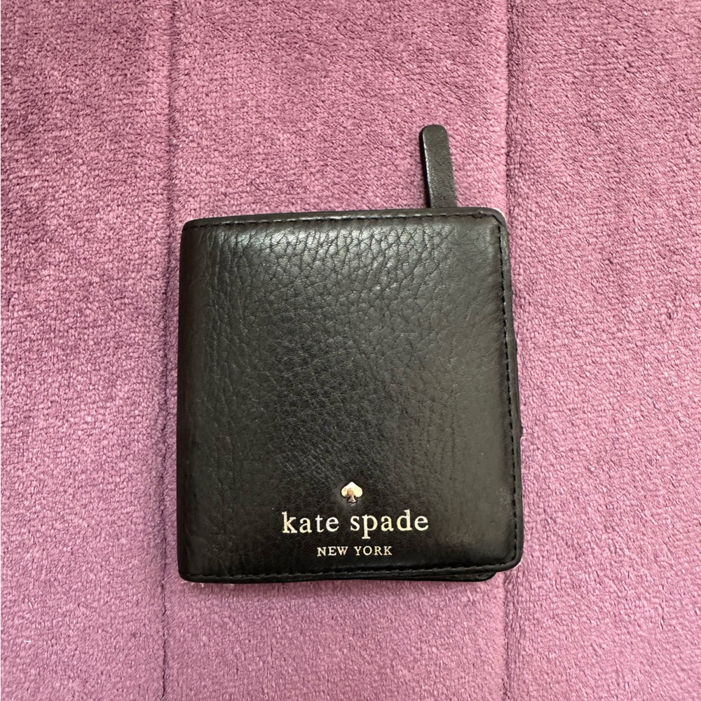 Kate Spade Small Wallet ~ Leather ~ Black